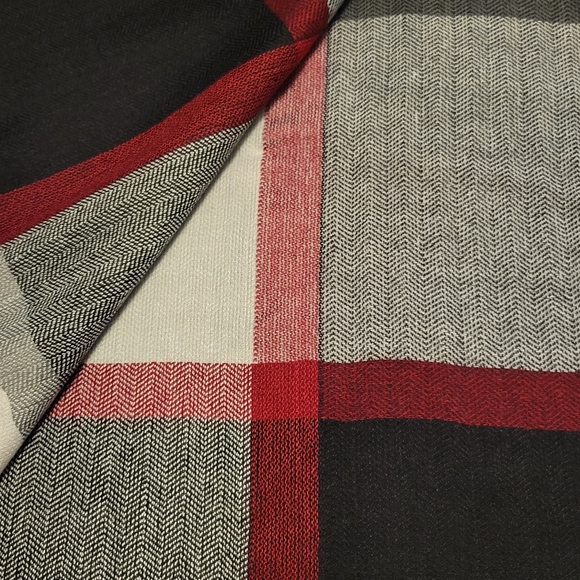 New Celtic Ore Wrap Scarf - Picture 3 of 13